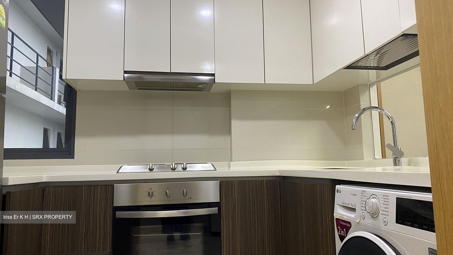 La Fiesta (D19), Condominium #308823271